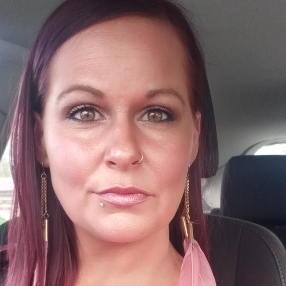 Meet your Posher, Felecia